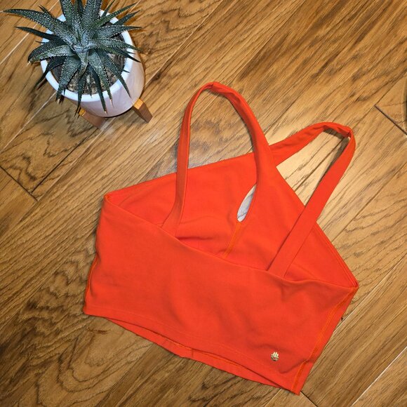 Spiritual Gangster Women's Jules Cross Neck Crop Tank S - Picture 3 of 4